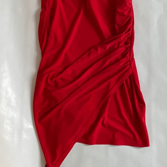 COPY - Pretty Little Thing Red Stretch Midi Dress… - Picture 5 of 5
